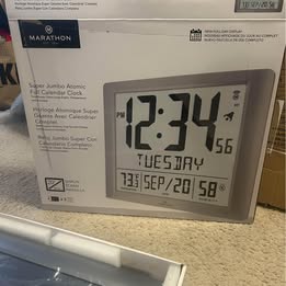Marathon Super Jumbo atomic clock Full Calendar, time, date, temp